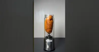 Croissant 🥐 Shake in Mini Blender 😋