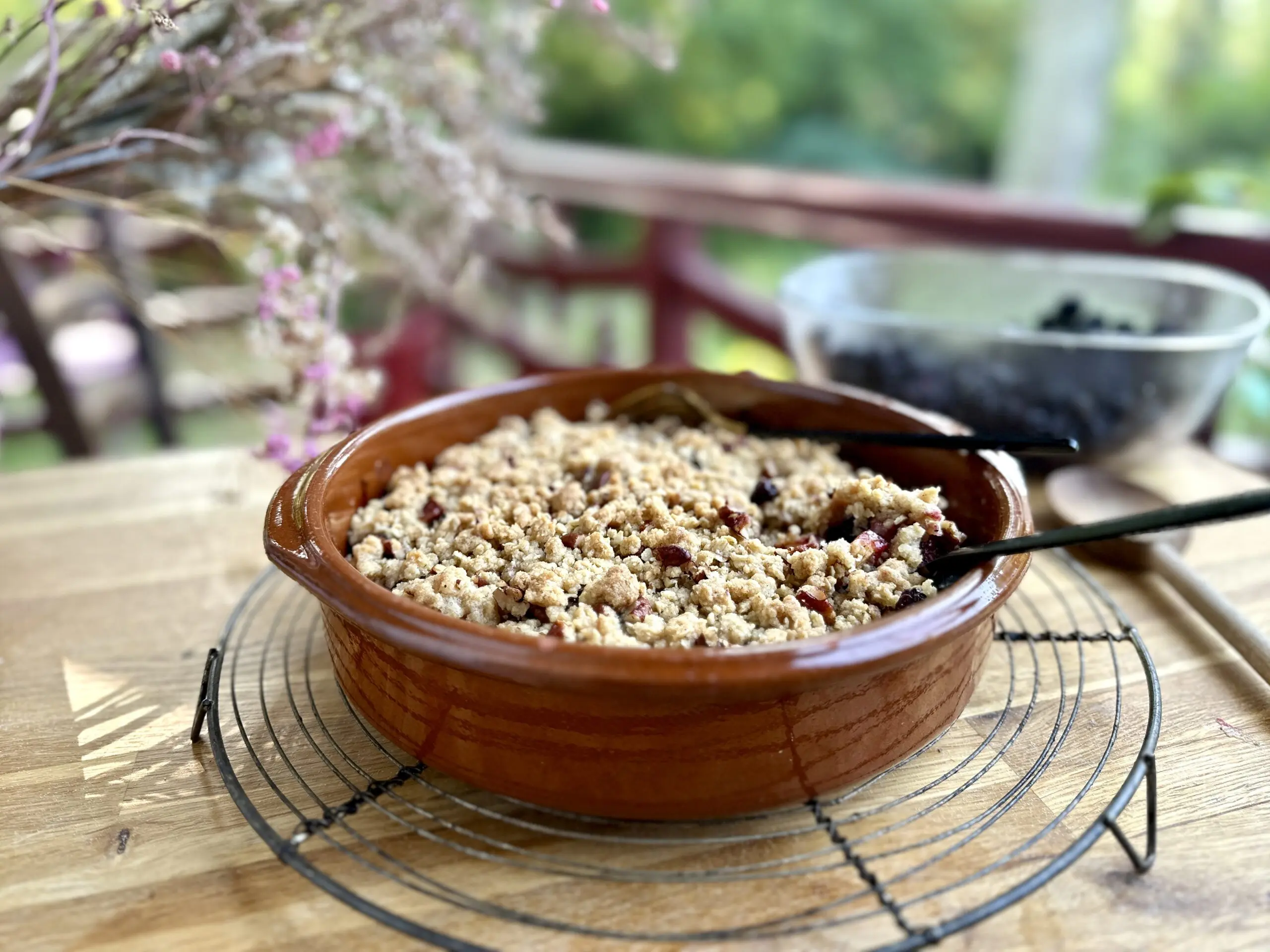 Crumble aux mûres - Les Pépites de Noisette