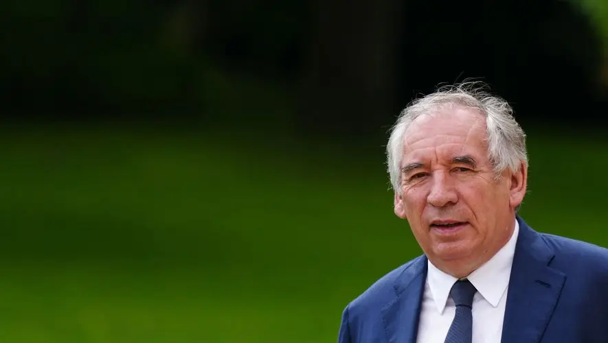 DECRYPTAGE. La suppression des jours fériés proposée par François Bayrou est "une hausse d'impôts qui n'en porte pas le nom", selon Eric Heyer