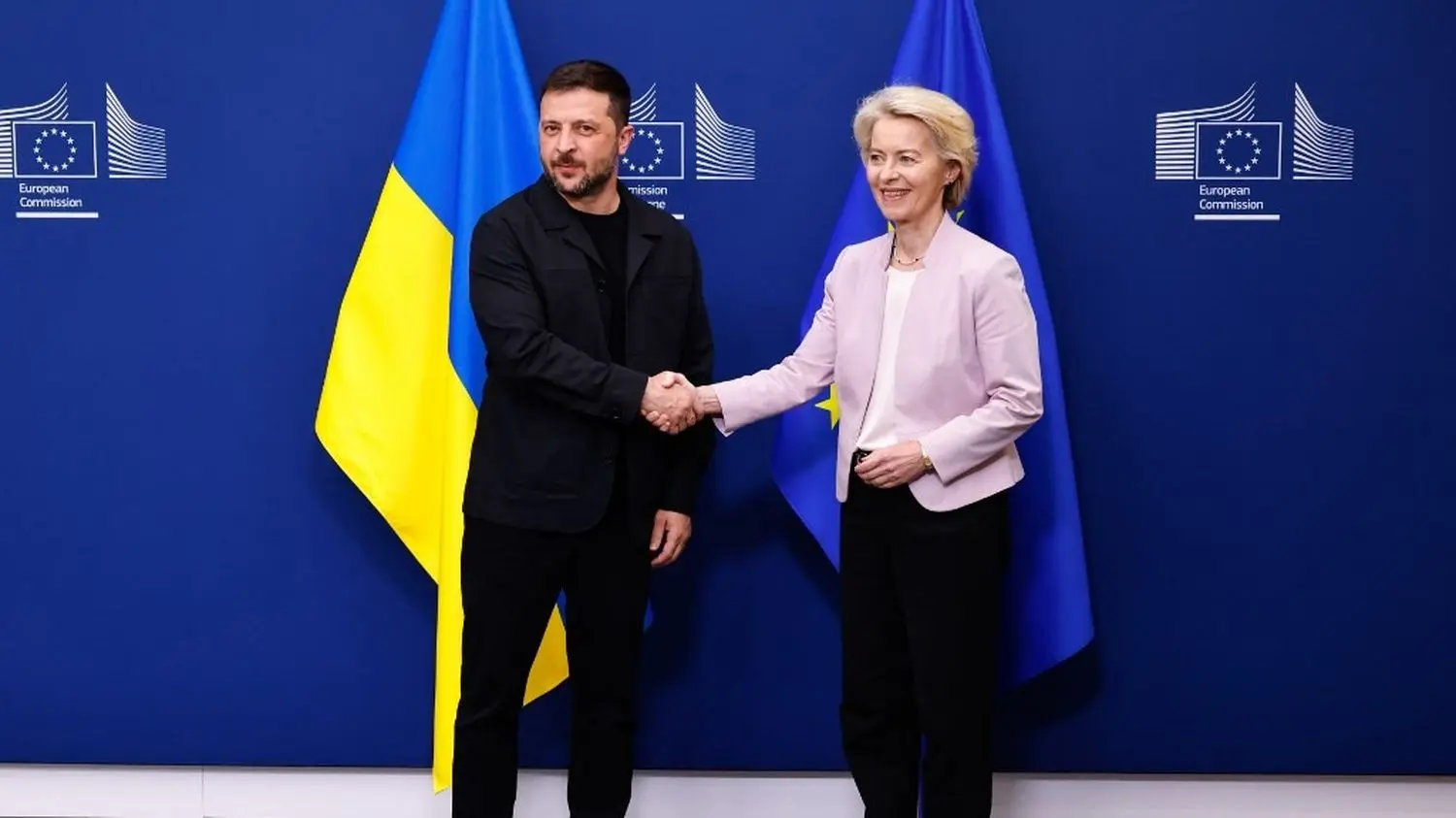 DIRECT. Guerre en Ukraine : "Il est impossible de donner des territoires" à la Russie, affirme Volodymyr Zelenksy à la veille de sa rencontre avec Donald Trump