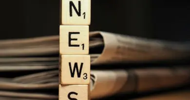 news, headline, breaking news, newspaper, journalism, media, press, microphone, TV