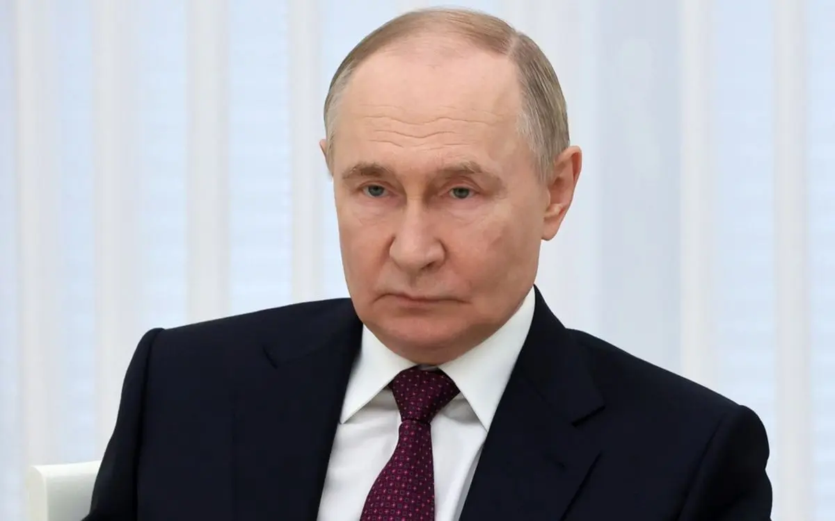 DIRECT TERMINÉ - Guerre en Ukraine : Vladimir Poutine a proposé de rencontrer Zelensky à Moscou, lors de son appel avec Trump