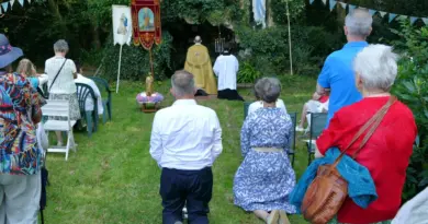 Dans ce château du Calvados, la grotte de Lourdes est un lieu de pèlerinage depuis plus d'un siècle