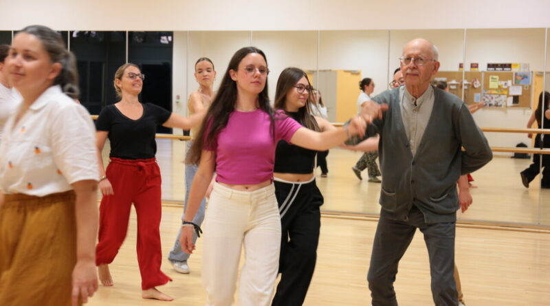 Danses bretonnes : 40 ans que Jean-Yves donne la leçon