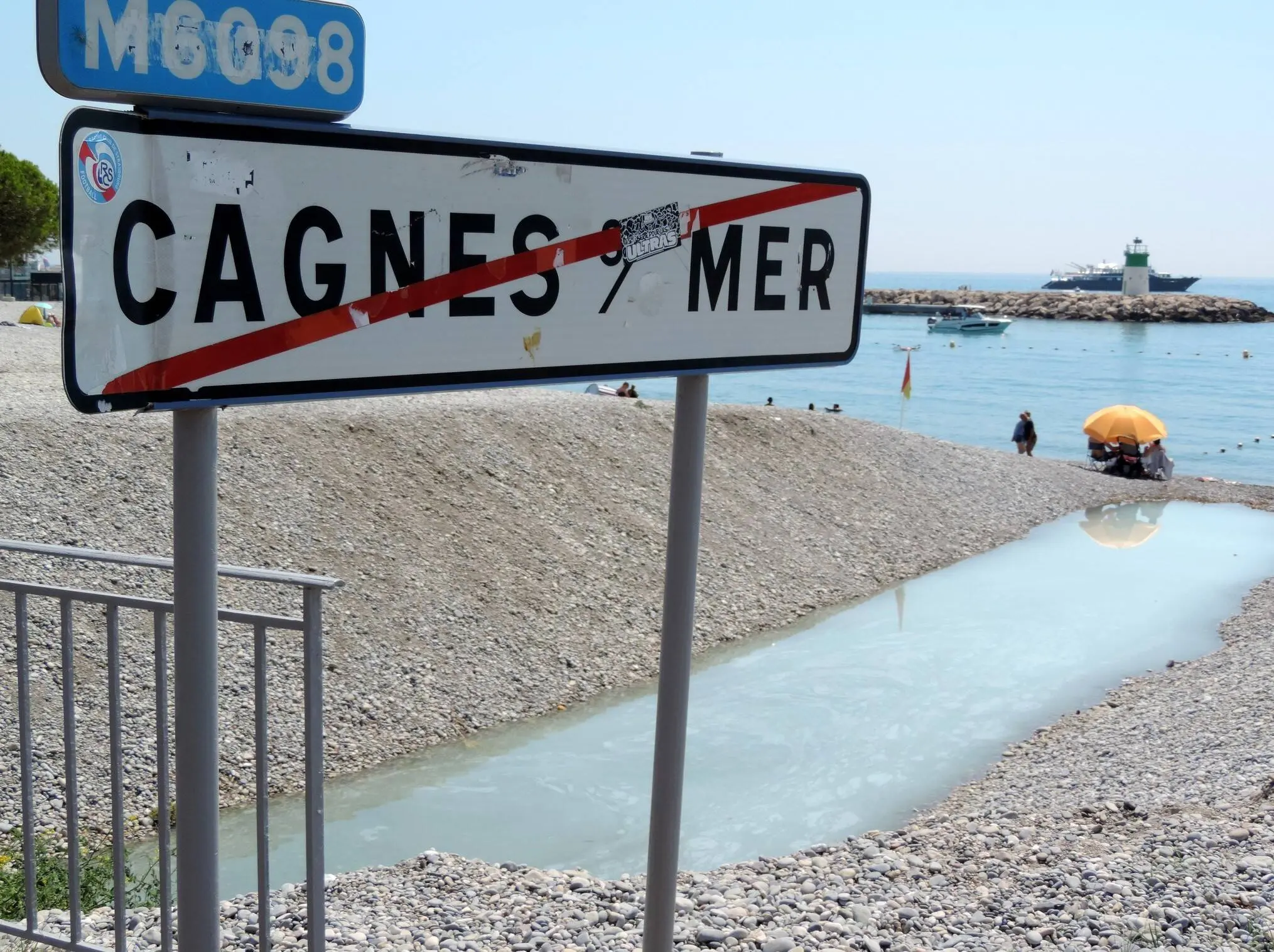 De l’eau sale s’est (encore) déversée dans la mer entre Cagnes et Saint-Laurent