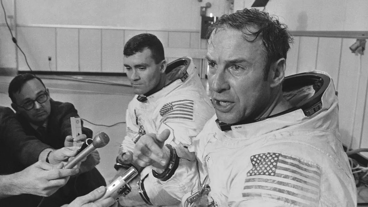 Décès de Jim Lovell, l’astronaute de «Houston, on a un problème» - Le Temps