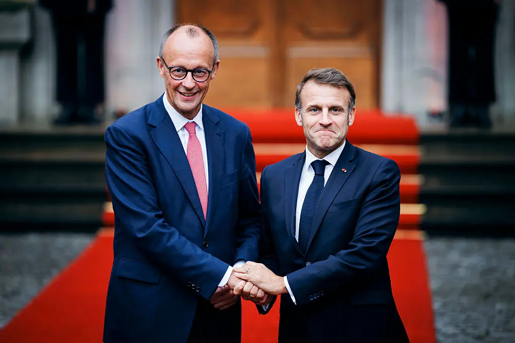 Défense aérienne : la France et l’Allemagne au point mort dans le programme FCAS - Euractiv FR