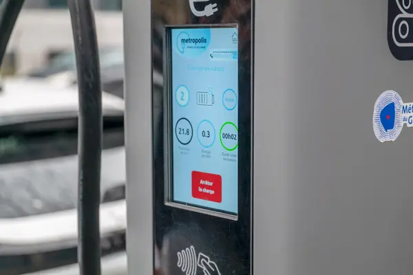 Des bornes de recharge signées Métropolis à Athis-Mons