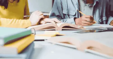 Des étudiantes d'une école d'ingénieurs filmées à leur insu dans leur chambre d'internat, une enquête en cours