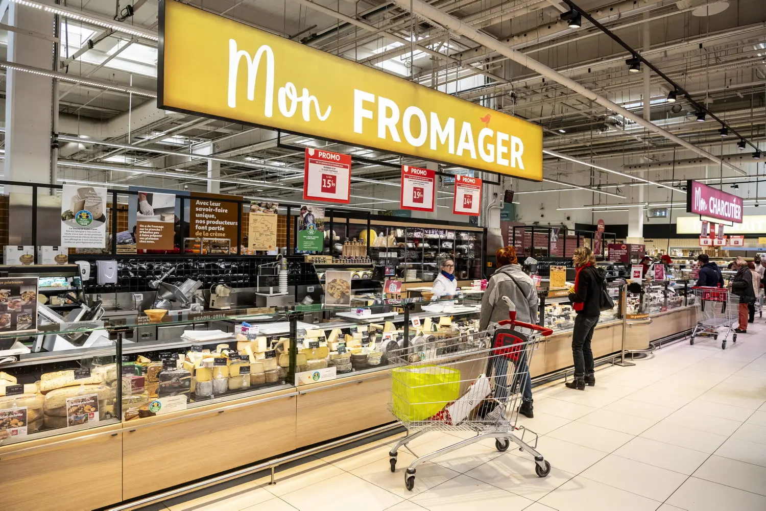 « Des millions de consommateurs potentiels » et déjà deux morts : la grande distribution face à un nouveau scandale sanitaire suite à la vente de fromages contaminés par la Listeria - L'Humanité