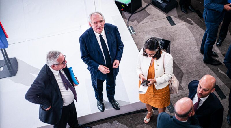 Dette : la situation est-elle aussi préoccupante que le soutient François Bayrou ?