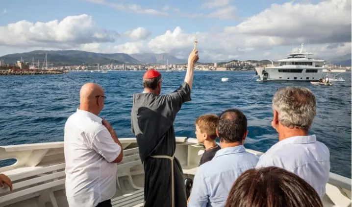 Deux coffres d’amarrage écoconçus inaugurés dans le golfe d'Ajaccio - CCI de Corse