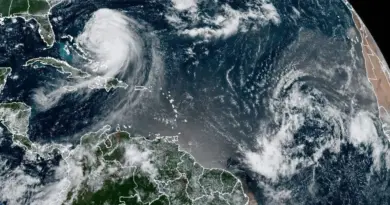 Deux ondes tropicales sous étroite surveillance dans l’Atlantique : une menace potentielle pour les Petites Antilles en fin de semaine