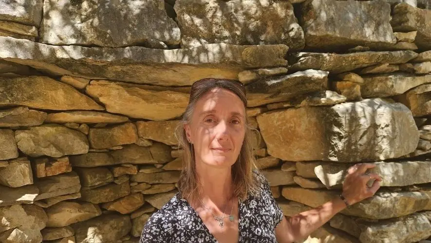 Disparition inquiétante dans le Gard : départ en pleine nuit, voiture vue à Nîmes… où est passée Estelle, 49 ans ?
