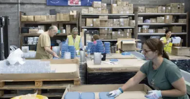 Duralex : les salariés célèbrent leur Scop - L'Humanité