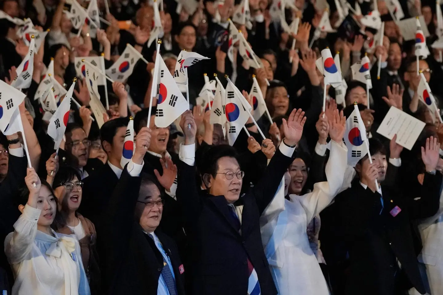 En Corée du Sud, le président confirme le rapprochement avec le Japon