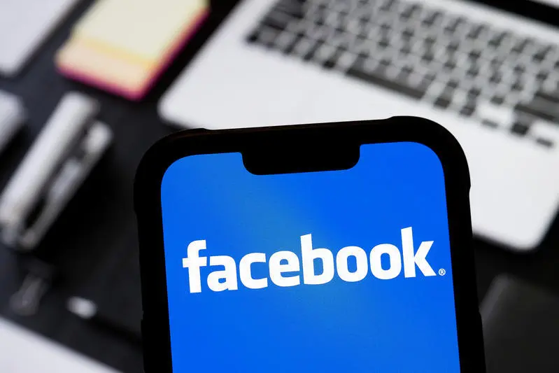 En Italie, des milliers d’hommes s'échangeaient des photos volées de femmes sur un groupe Facebook - L'Humanité