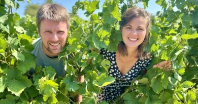 En Maine-et-Loire, leur vin est reconnu pour sa fraîcheur : « C’est la bulle plaisir,