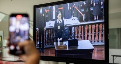 En Thaïlande, la destitution de la première ministre ouvre une grave crise politique