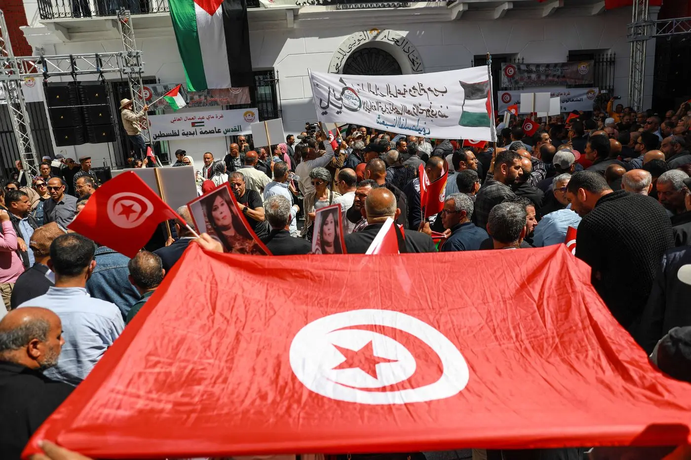 En Tunisie, le syndicat UGTT pris dans la tourmente politique