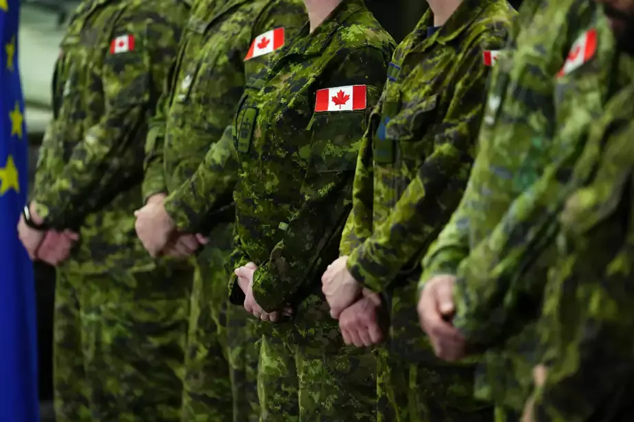 En cas de cessez-le-feu | Le déploiement de troupes canadiennes en Ukraine envisagé, confirme le ministre de la Défense