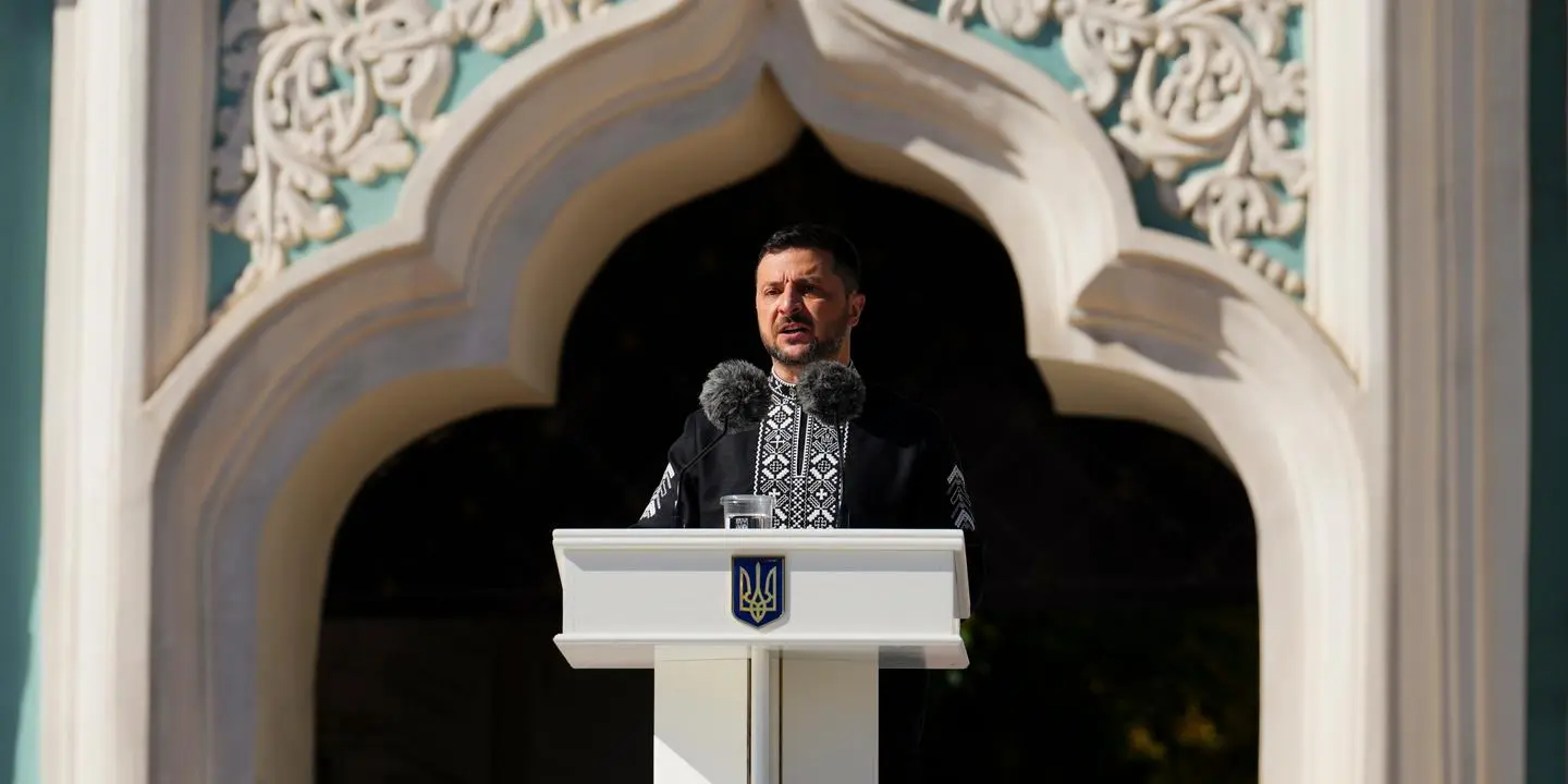 En direct, guerre en Ukraine : la présence de troupes occidentales en cas de cessez-le-feu est « importante » pour Kiev, affirme Volodymyr Zelensky