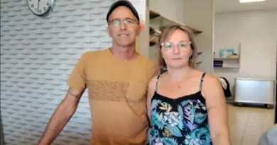 En reconversion professionnelle, Sandra et Yvonick ont repris le Pressing du Gois