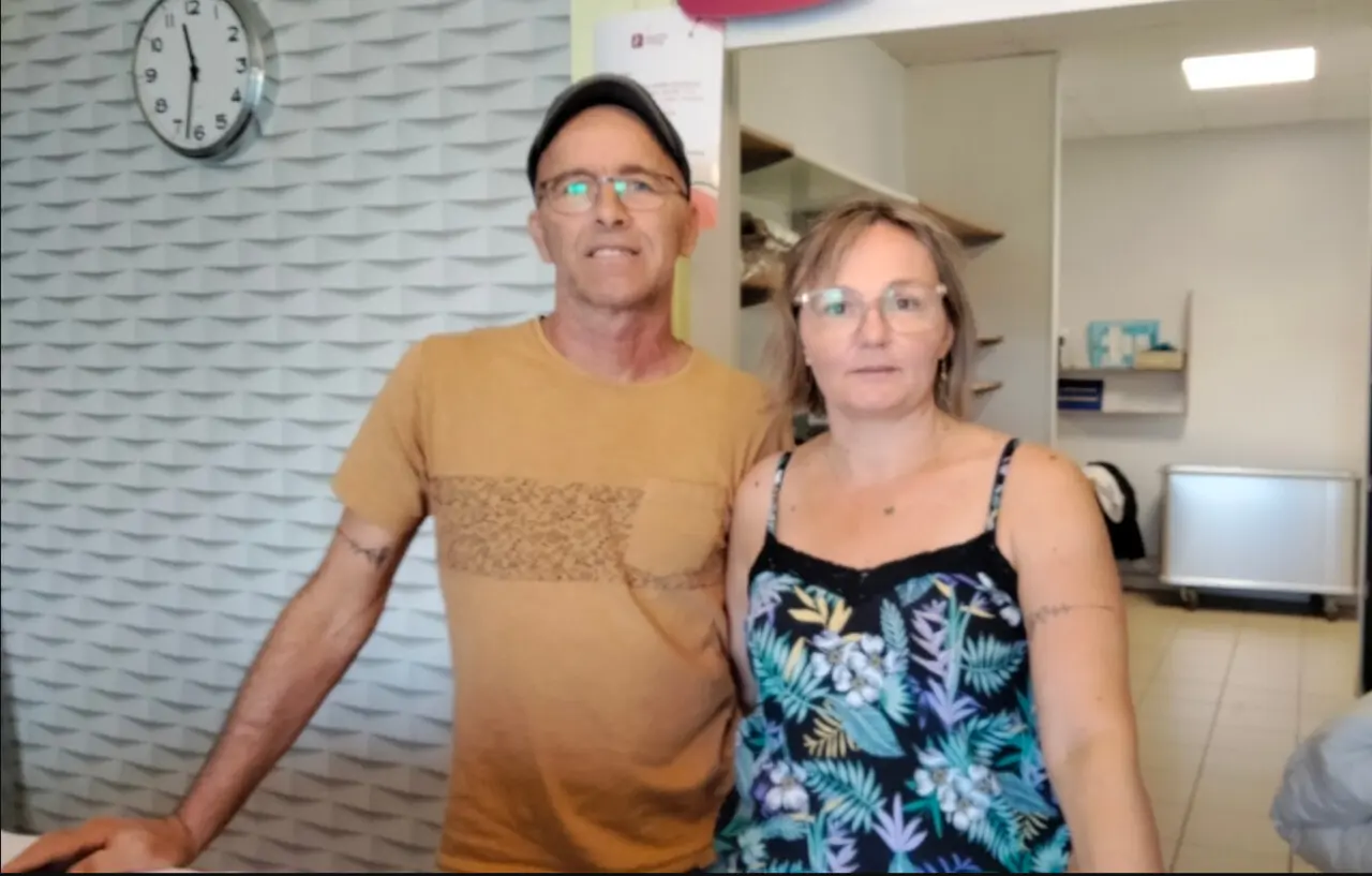 En reconversion professionnelle, Sandra et Yvonick ont repris le Pressing du Gois