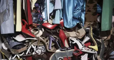 Envahie par la « fast fashion », Vinted devient la poubelle de Shein