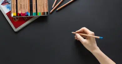 Envie de faire découvrir l’art abstrait à vos enfants? Participez aux ateliers d’été au musée FAMM de Mougins - Nice-Matin