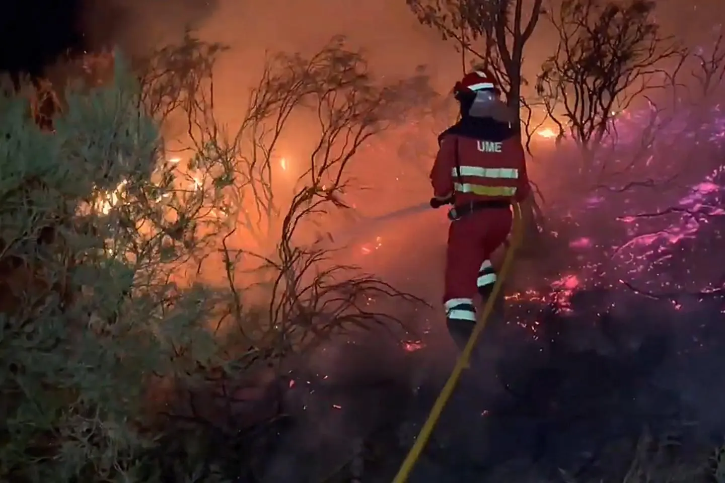 Espagne : plus de 1 000 personnes évacuées à causes d’incendies dans le nord-ouest du pays