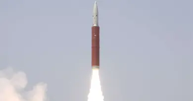Et si la bombe atomique n'était pas le seul moyen de dissuasion dans l'espace ?