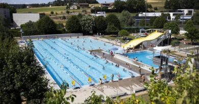 Fermer sa piscine aux Français: Porrentruy crée un dangereux précédent