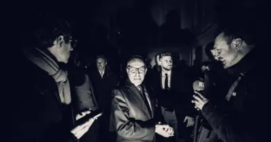 «Flic», «confession juive», «sourd» : les fichiers trop informés d’Eric Ciotti sur des Niçois influents