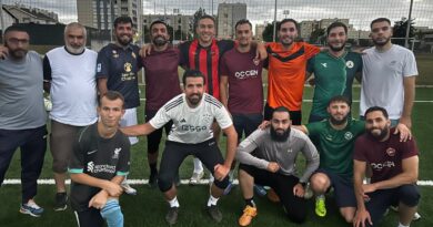 Football. Comment l'ex-buteur du PSG et de l'ASSE, Mevlüt Erding, a rempilé en district à Vaulx-en-Velin?
