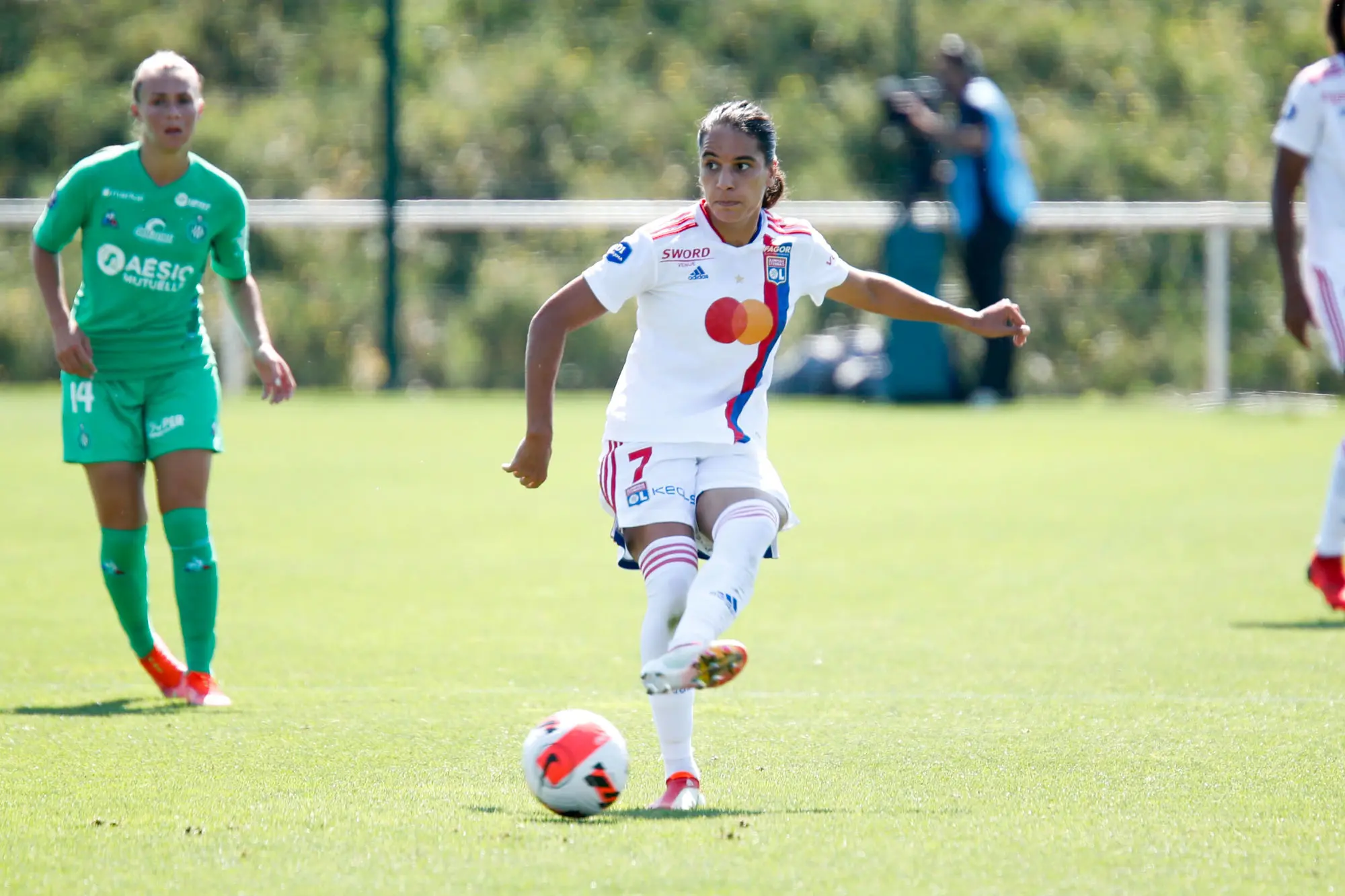 Football – Amel Majri prolonge l’aventure avec l’Olympique Lyonnais