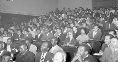 Frantz Fanon : depuis la Martinique, une génération qui « a pris en charge les problèmes du monde » - L'Humanité