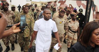 Gabon : Fin de captivité pour Kelly Ondo Obiang et ses hommes | Gabonreview.com | Actualité du Gabon |