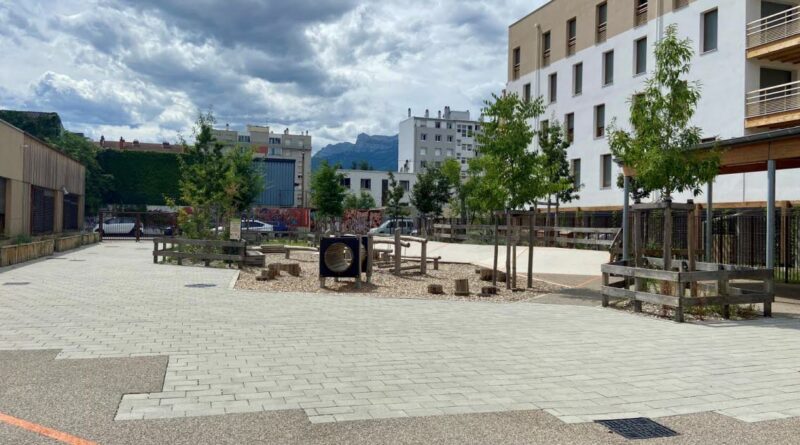 Grenoble. Effectifs en baisse, tarifs du Périscolaire qui augmentent :  quelles nouveautés dans les écoles pour la rentrée