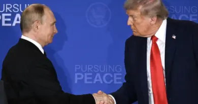 Guerre en Ukraine : Donald Trump renonce à un cessez-le-feu, prône un "accord de paix"