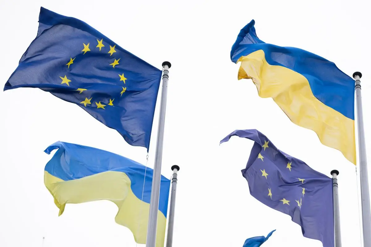Guerre en Ukraine : Zelensky et les Européens discuteront mercredi avec Trump, avant sa rencontre avec Poutine