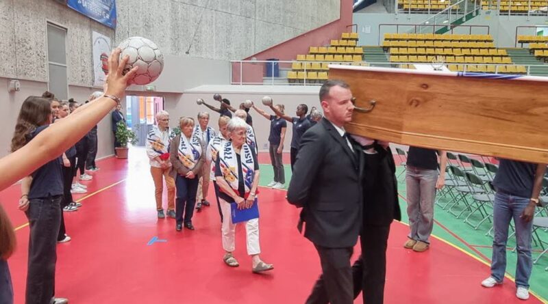 Handball. 300 personnes ont accompagné Evelyne Beccia vers sa dernière demeure