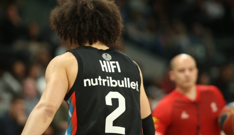 Hifi : « Aider l’équipe de France au maximum »  - ParisBasketball