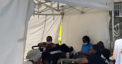 Hotel-de-Ville de Paris : les migrants expulsés
