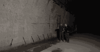 INSOLITE. Dans les vestiges d'une usine nazie enterrée sous la montagne