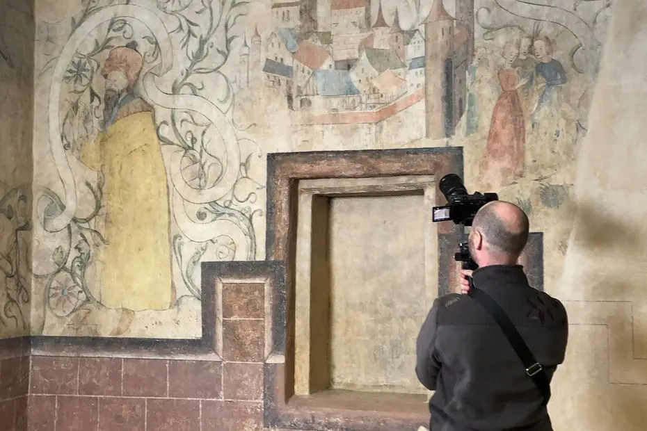 INSOLITE. Découvrez ces mystérieuses fresques médiévales restées dans l'oubli dans une maison de 1290