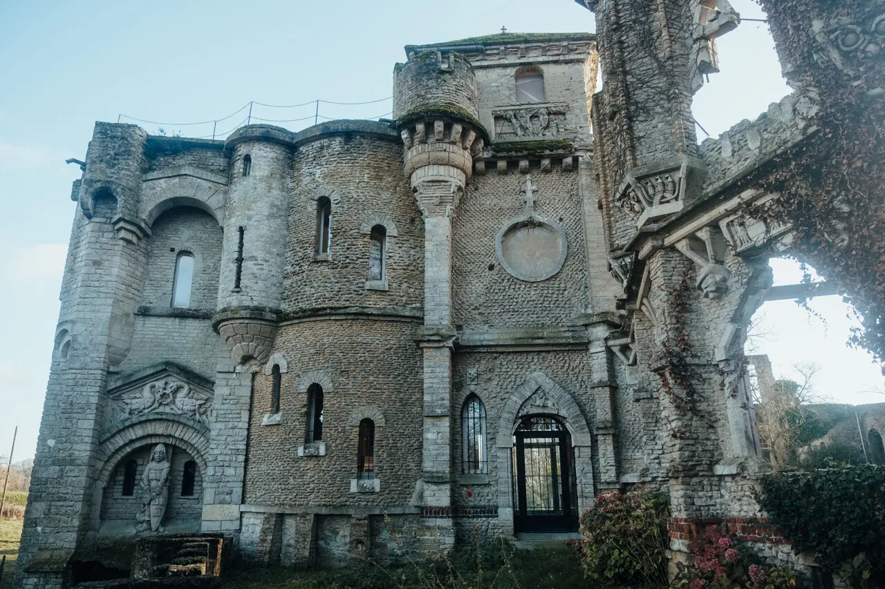 Ignoré mais à l'architecture splendide, ce château vous ouvre ses portes dans l'Oise
