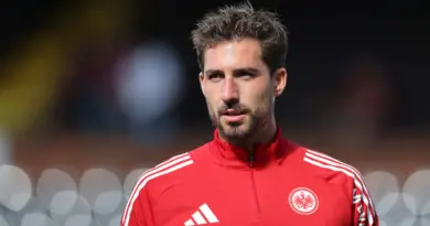 « Il est en pourparlers avec un autre club » : Kevin Trapp, proche du PFC, absent du groupe de Francfort