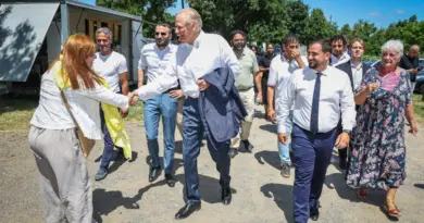 « Il pense qu’il a un coup à jouer » : les secrets du retour de Dominique de Villepin