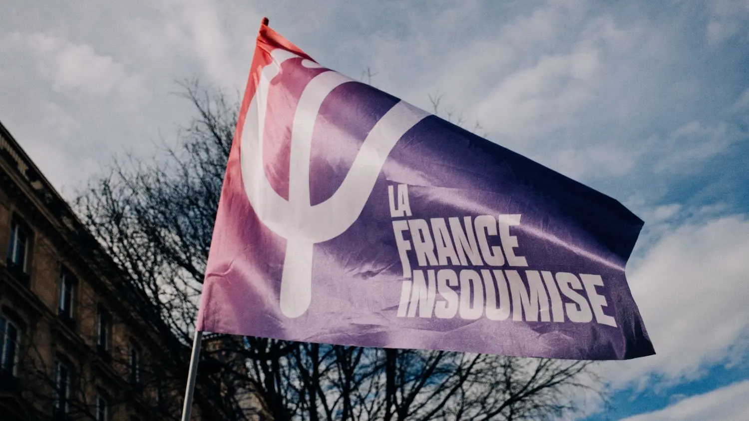 "Ils ne sont pas dans une dynamique unitaire" : La France insoumise, qui tient son université d'été, se coupe peu à peu du reste de la gauche